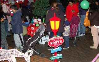 Christmas Decorations wonderland market hire