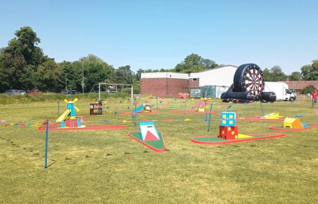 Fete with Crazy Golf hire